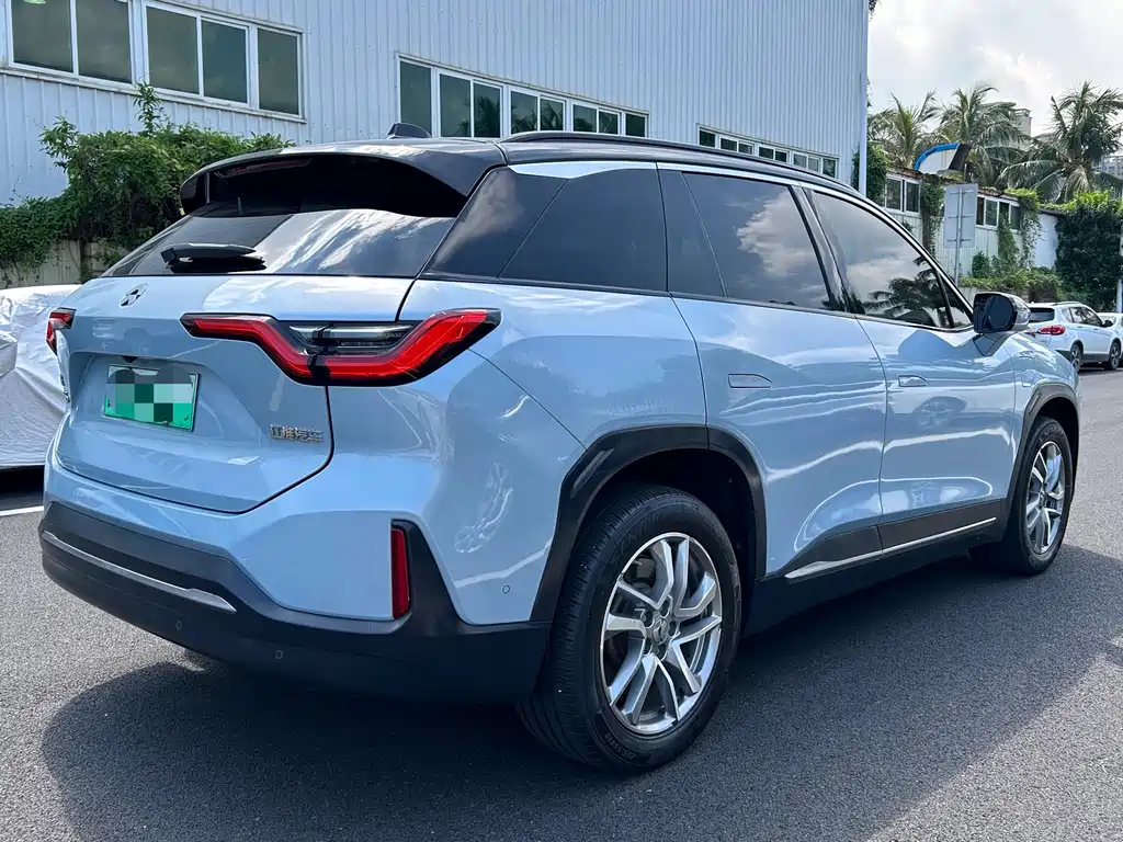 NIO ES6 — миниатюра 9