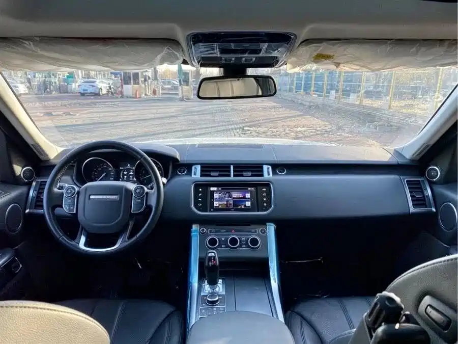 Land Rover Sport — миниатюра 8
