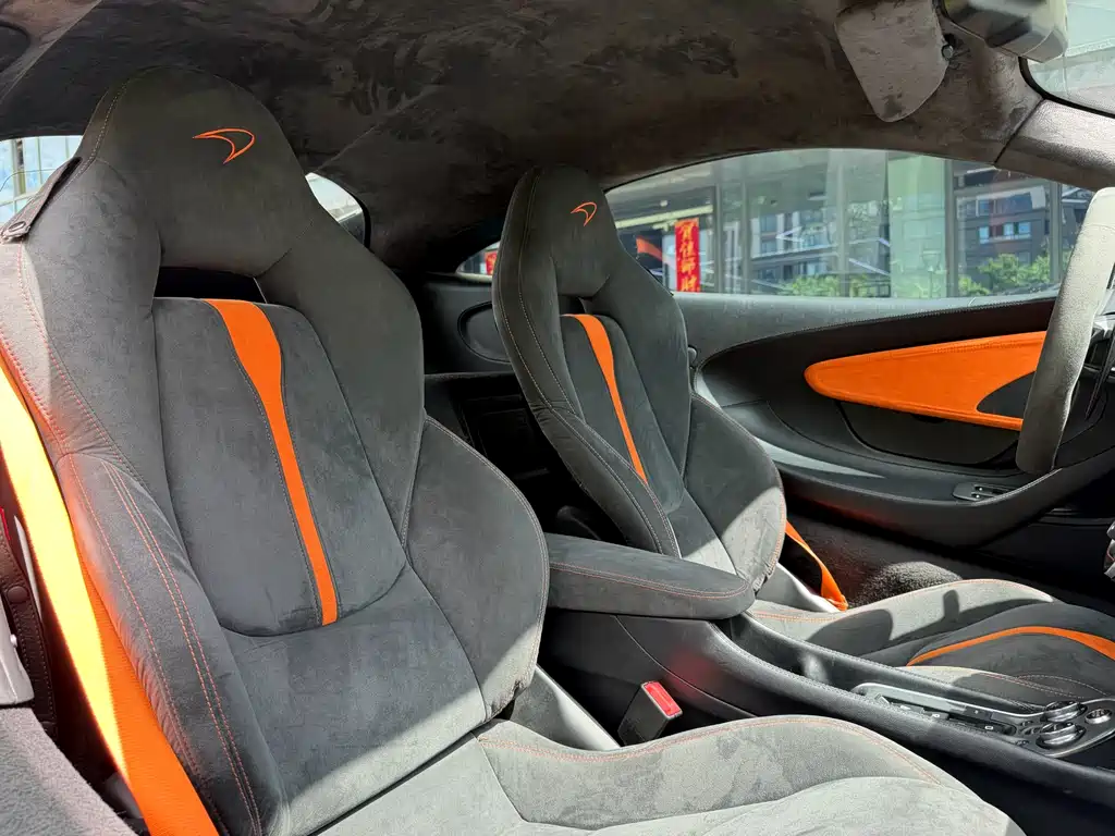 McLaren 570 570S 3.8T Coupe, фото 8