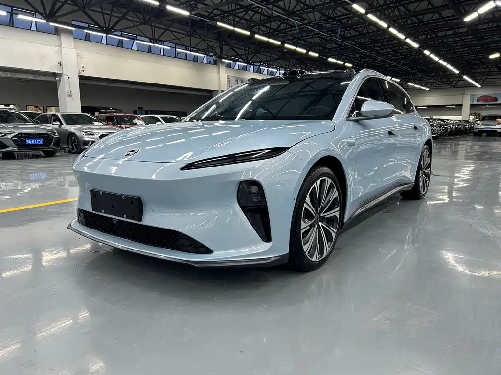 Nio ET5T 2024