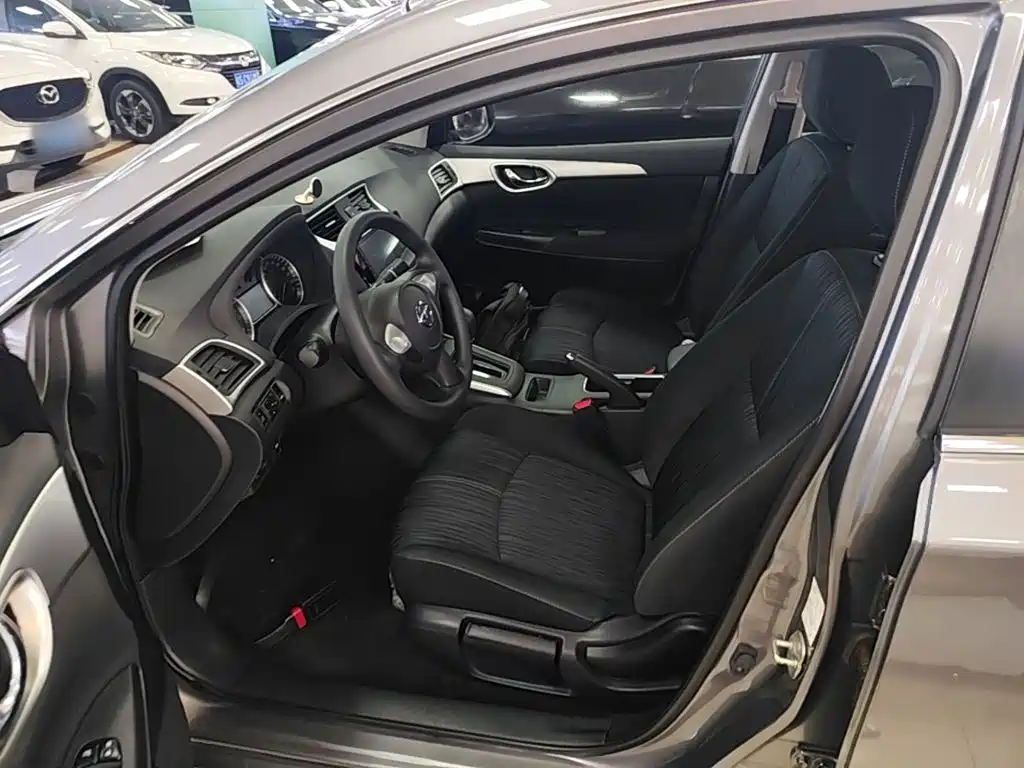 Nissan Sylphy — миниатюра 8