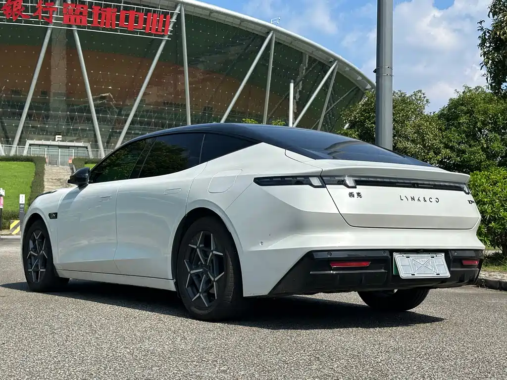 Lynk & Co 10 — миниатюра 16