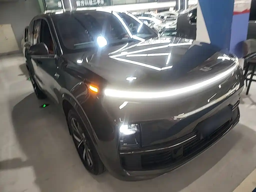 Li Auto Li L8 — миниатюра 4