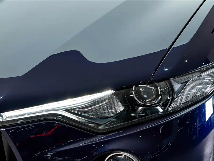 Maserati Levante — миниатюра 4