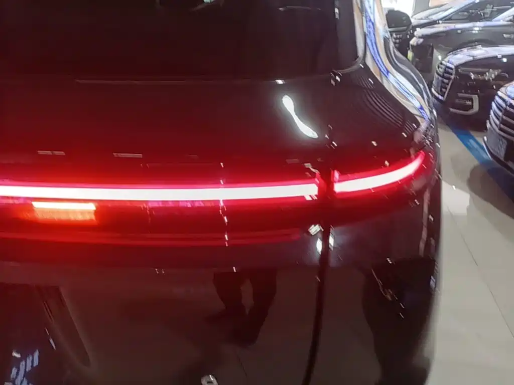 Li Auto Li L9 — миниатюра 8