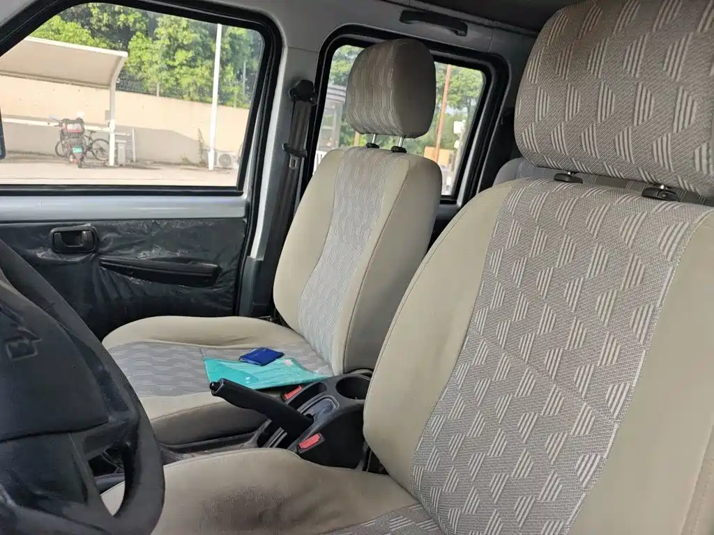 Wuling Rongguang Mini Truck — миниатюра 8