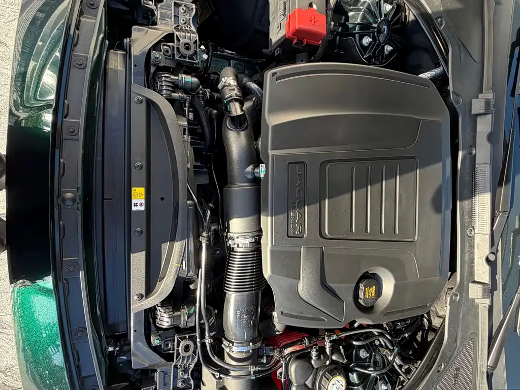 Jaguar XFL — миниатюра 17