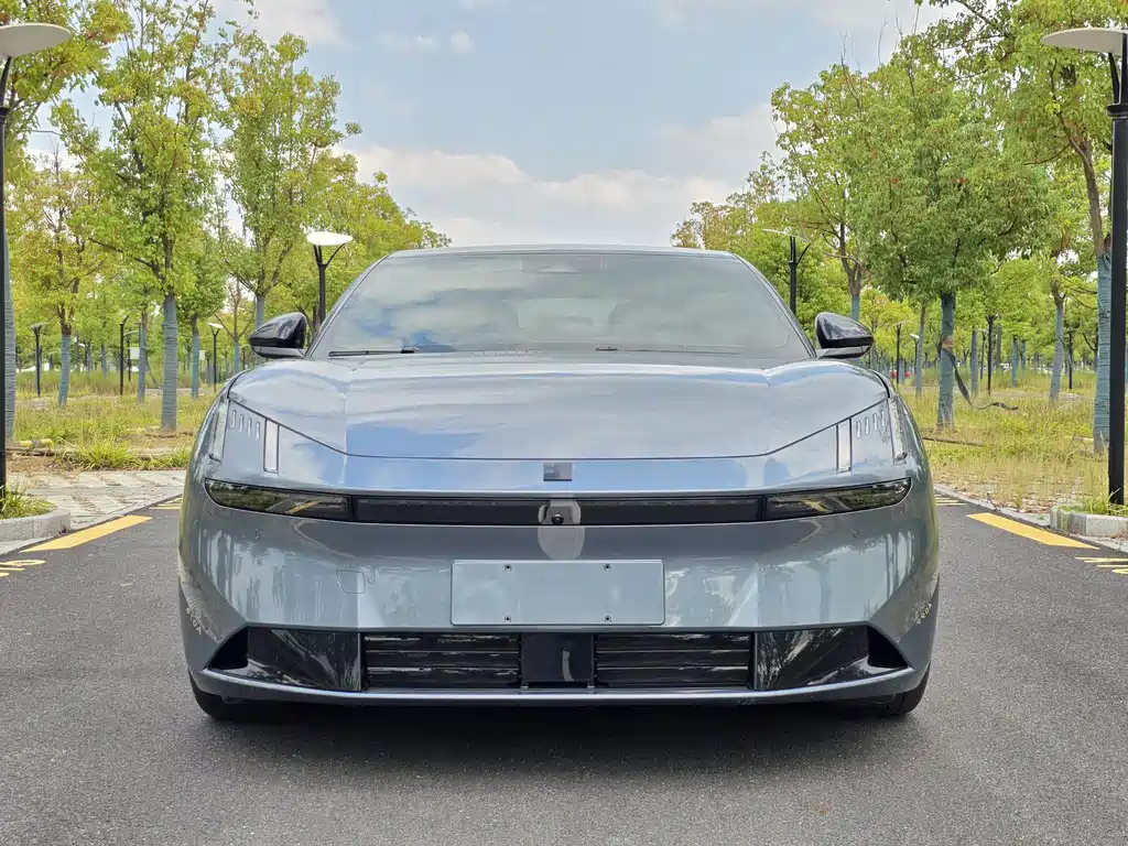 Lynk & Co Z10 — миниатюра 2