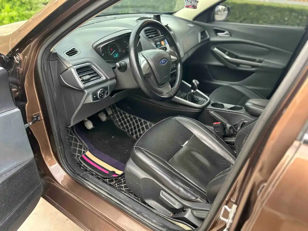 Ford Escort 1.5L Manual Fashion Type, фото 10