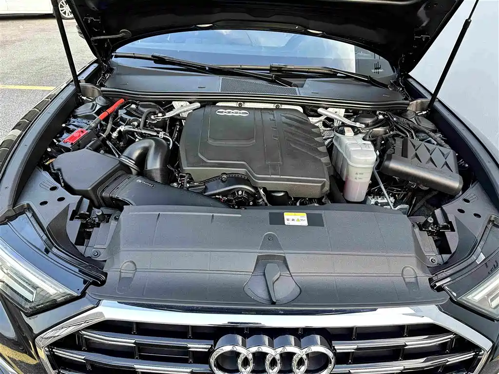 Audi A6L 2024 45 TFSI