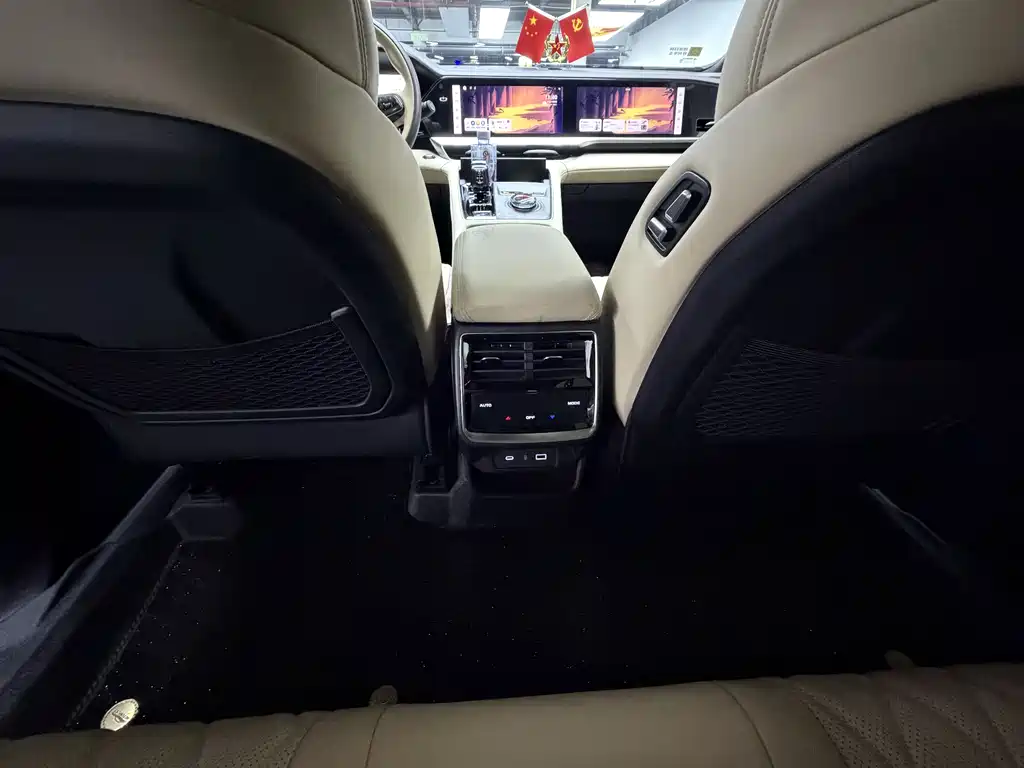 Geely Monjaro L 2025 2.0TD AT