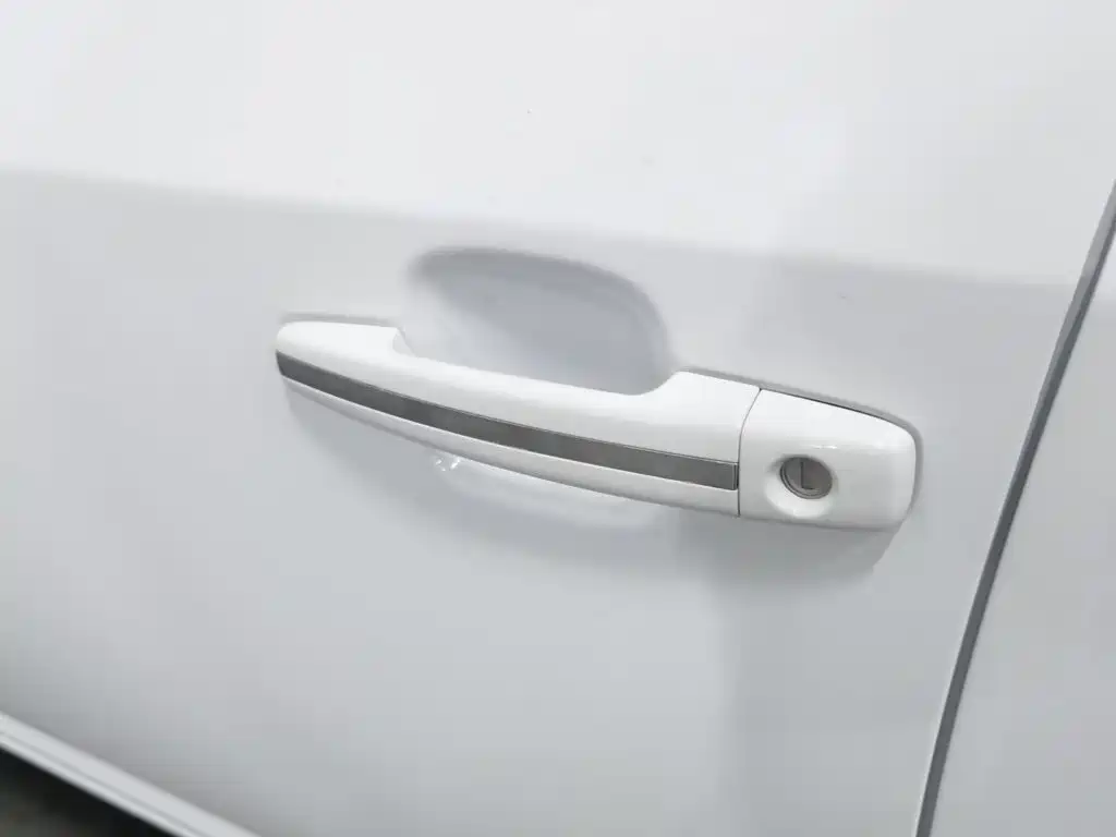 Geely King Kong — миниатюра 18