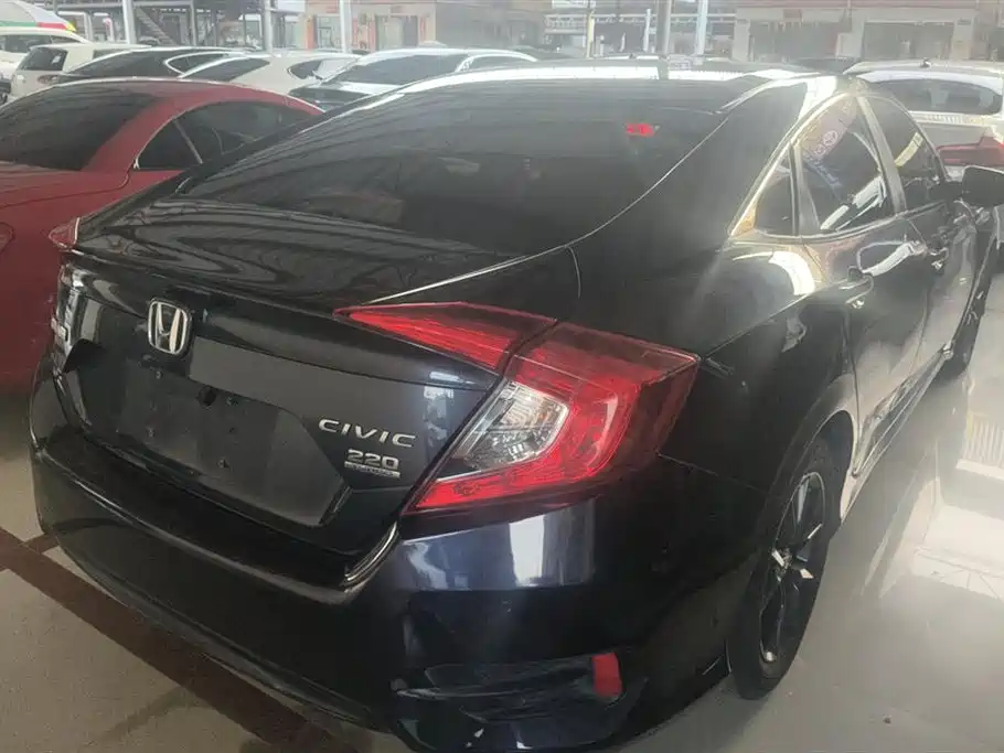 HONDA CIVIC