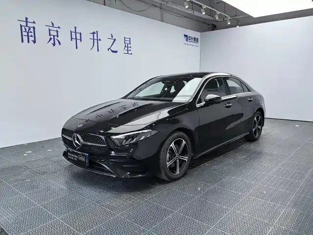 MERCEDES-BENZ A CLASS 2024