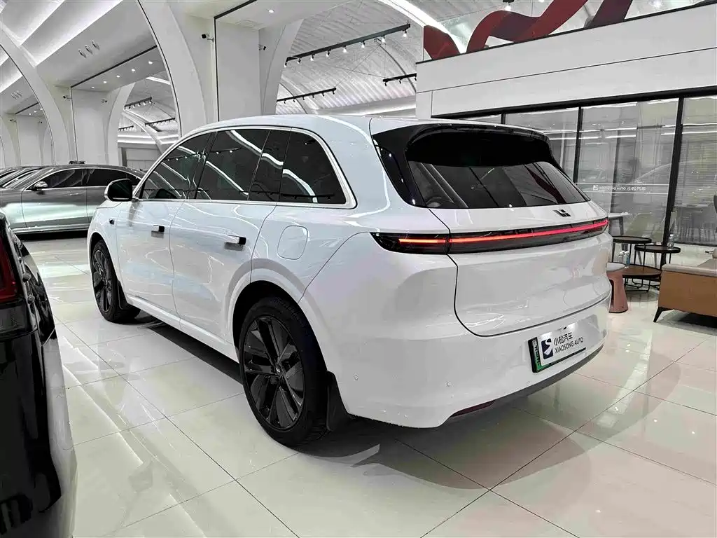 Li Auto L6 2024 Pro