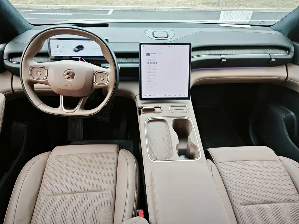 NIO ES6 — миниатюра 6