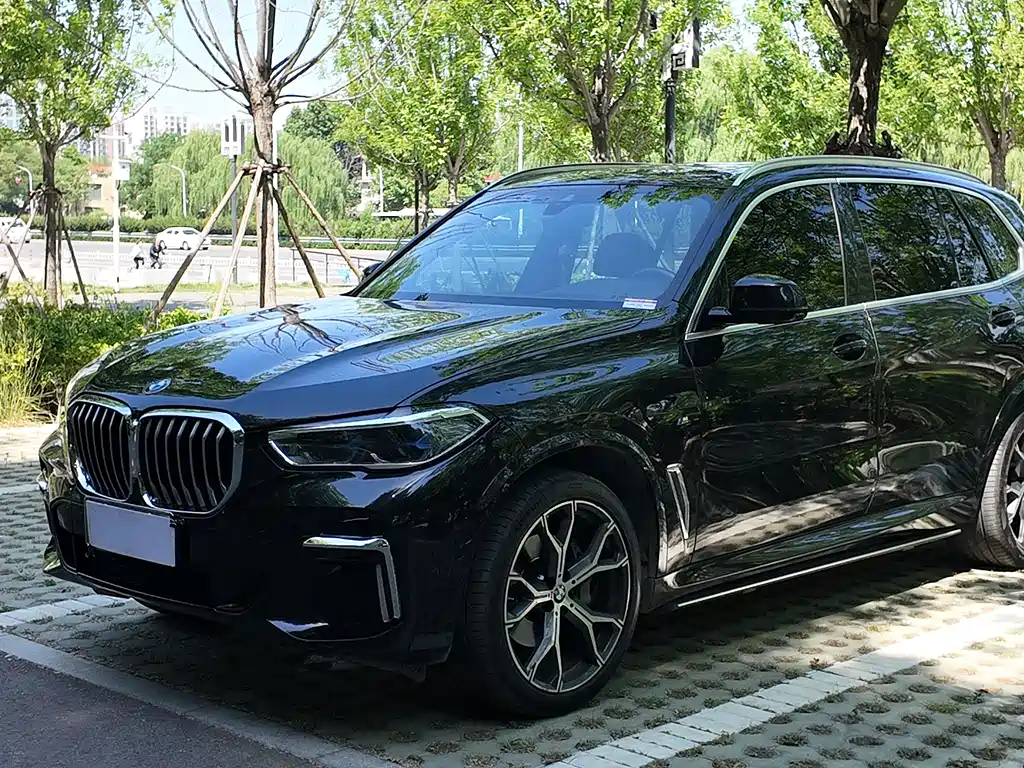 BMW X5 2023