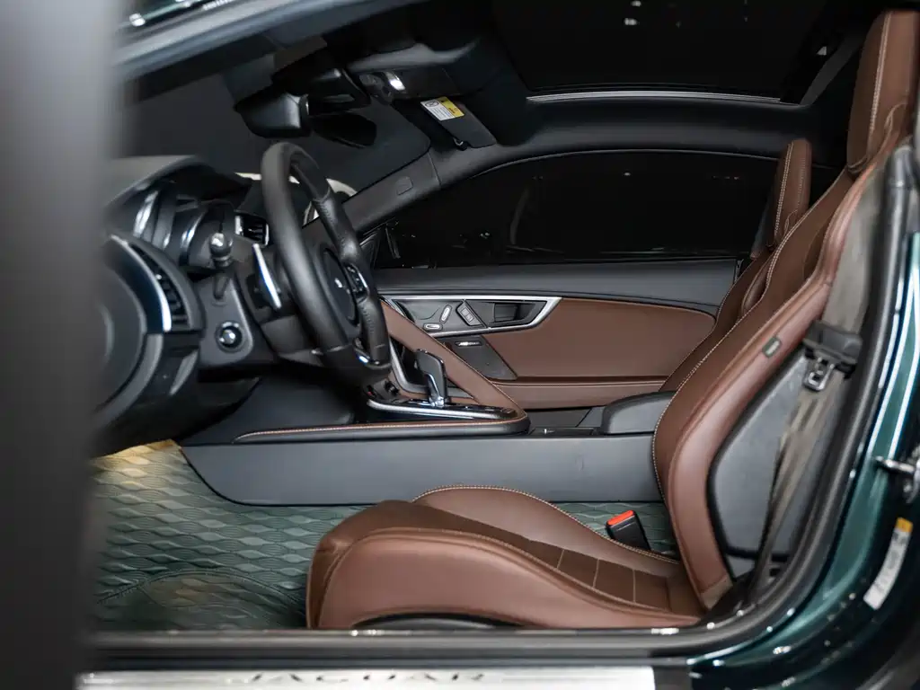 Jaguar F-Type 2019 2.0T