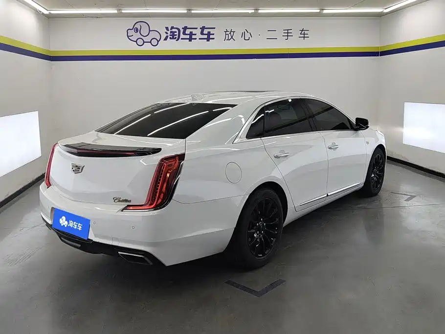 Cadillac XTS — миниатюра 3