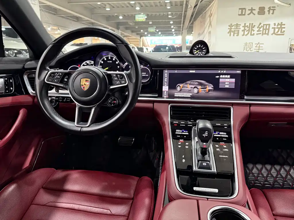 Porsche Panamera Hybrid — миниатюра 7