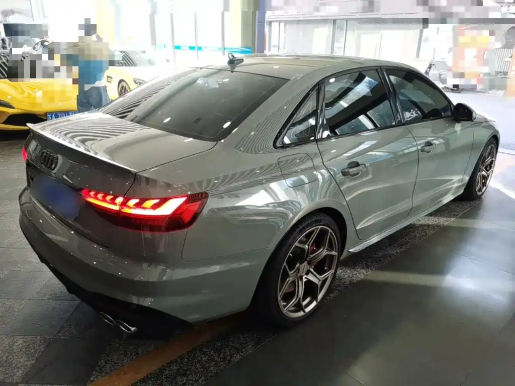 Audi S4 — миниатюра 7