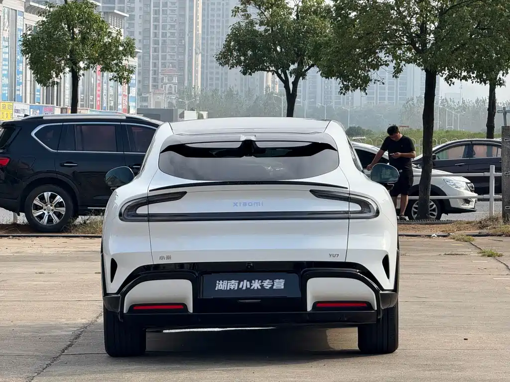 Xiaomi YU7 — миниатюра 12