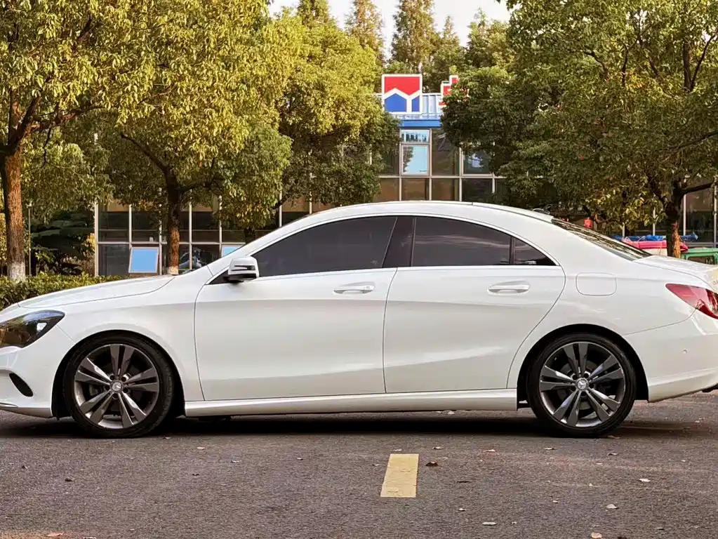 Mercedes-Benz CLA (Import) — миниатюра 8