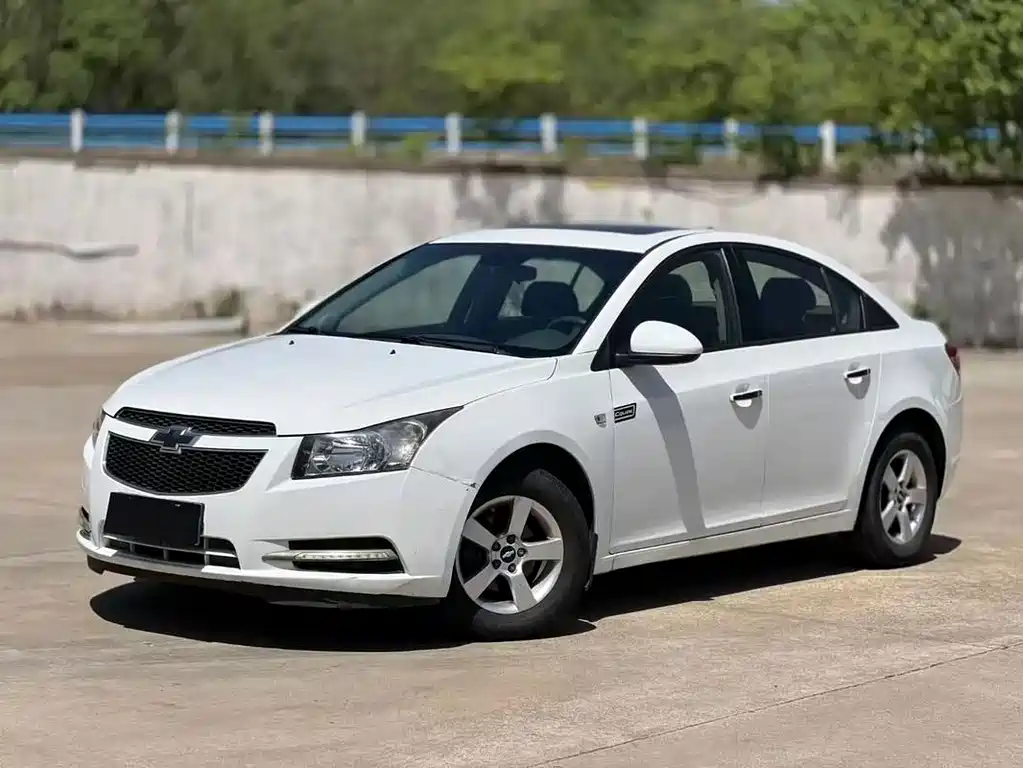 Chevrolet Cruze 2012 1.6L SE AT