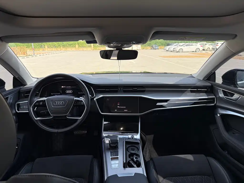 Audi A7L — миниатюра 5
