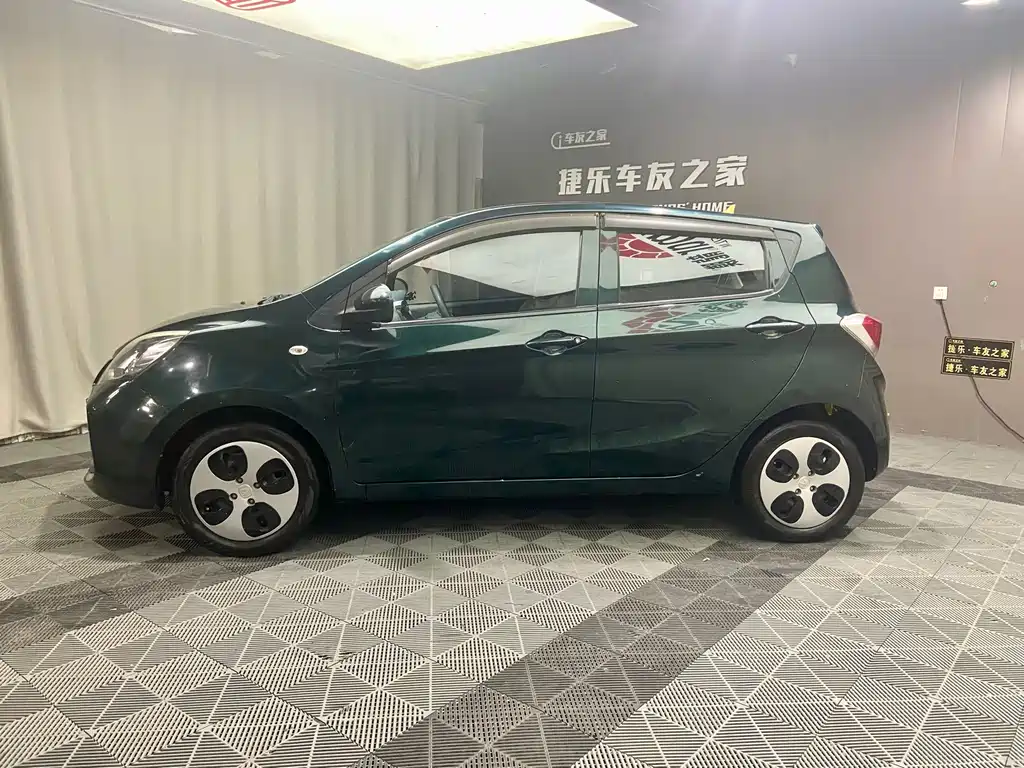 Changan Benben E-Star — миниатюра 4