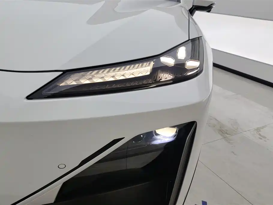 Changan Deepal DARK BLUE S07