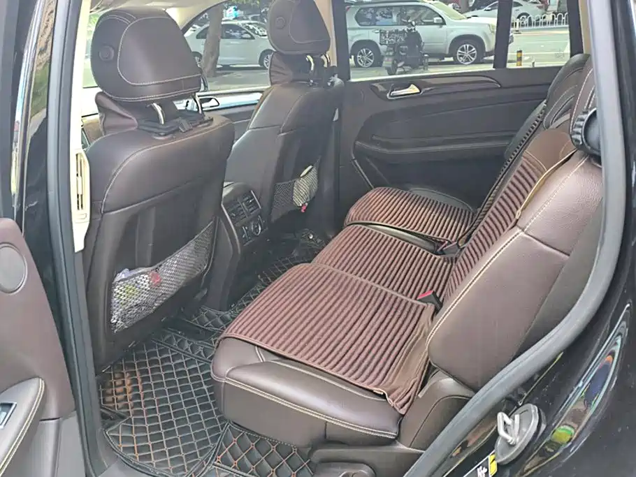 Mercedes-Benz GLS — миниатюра 11