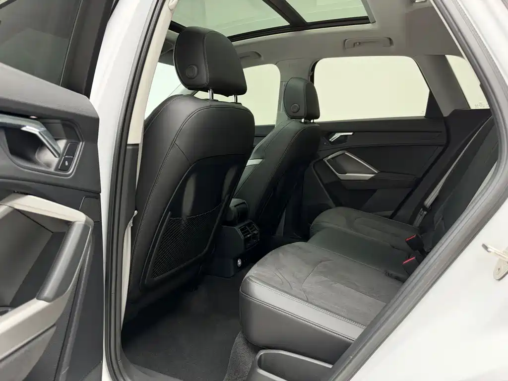 Audi Q3 — миниатюра 9