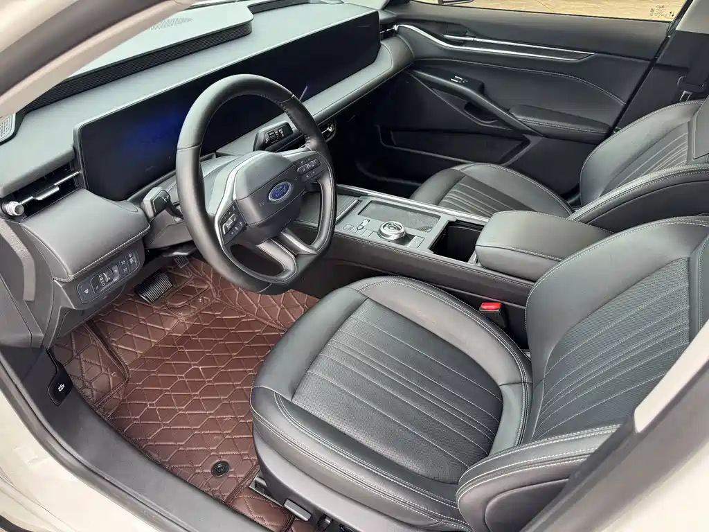 Ford Mondeo — миниатюра 7