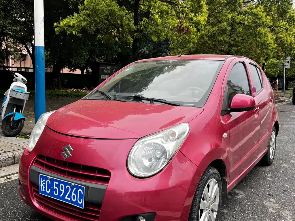 Suzuki Alto 2013 1.0L MT Luxury