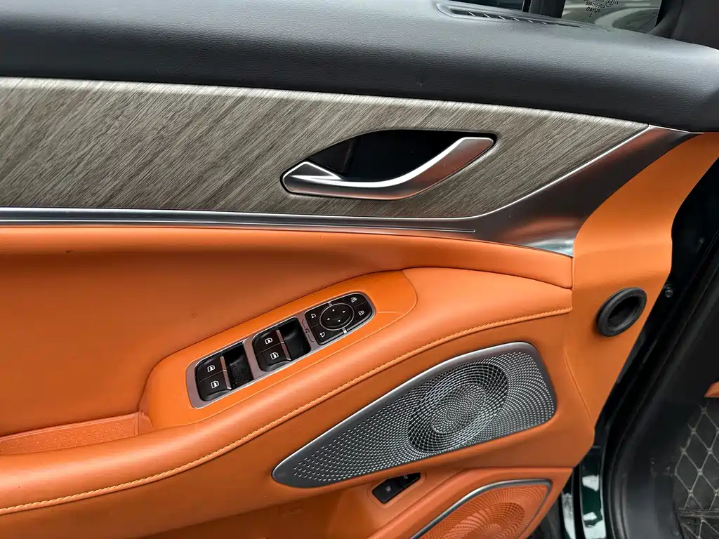 WEI PAI WEI BRAND BLUE MOUNTAIN