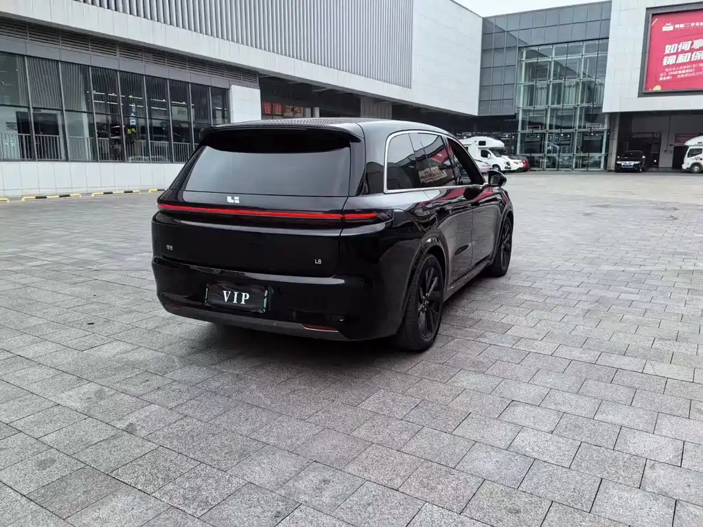 Li Auto L8 2023 Air