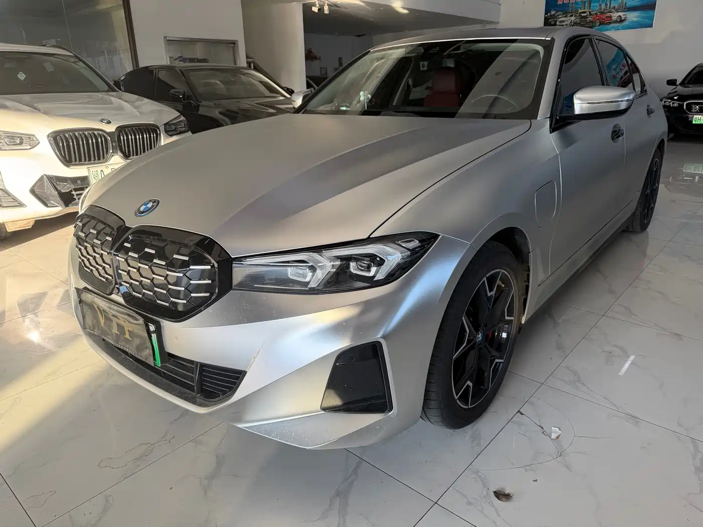 宝马i3 2023款 eDrive 40 L 曜夜套装 2023