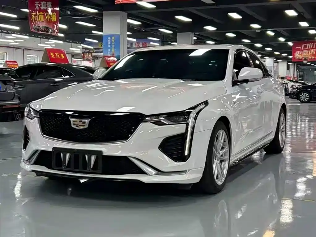 Купить Cadillac CT4