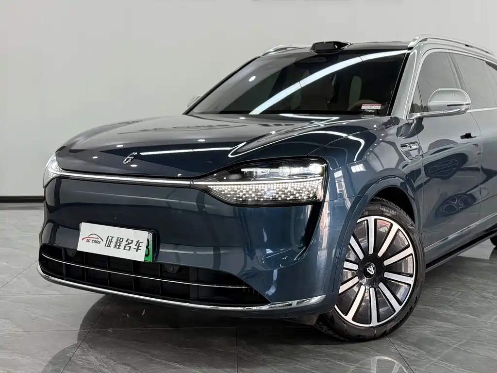 AITO ASK THE WORLD M9