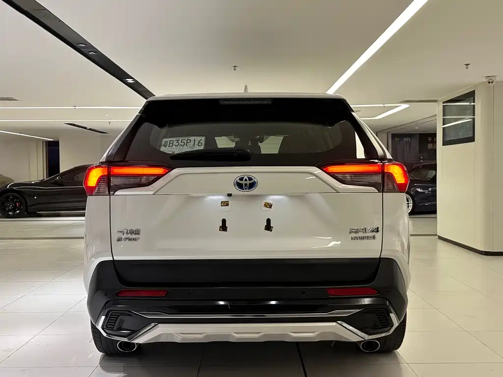 TOYOTA RAV4 RONGFANG