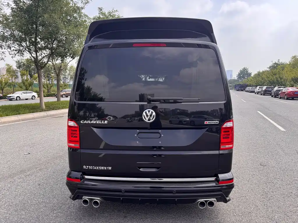 Volkswagen Caravelle — миниатюра 11