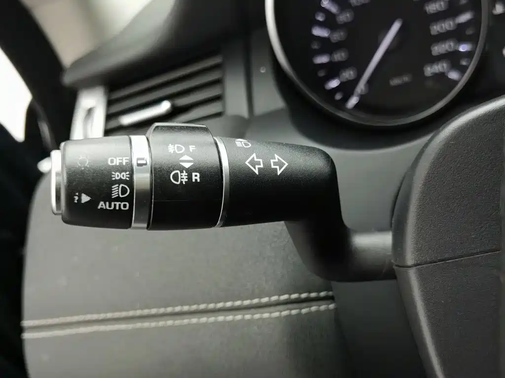 Land Rover Evoque (Import) — миниатюра 21