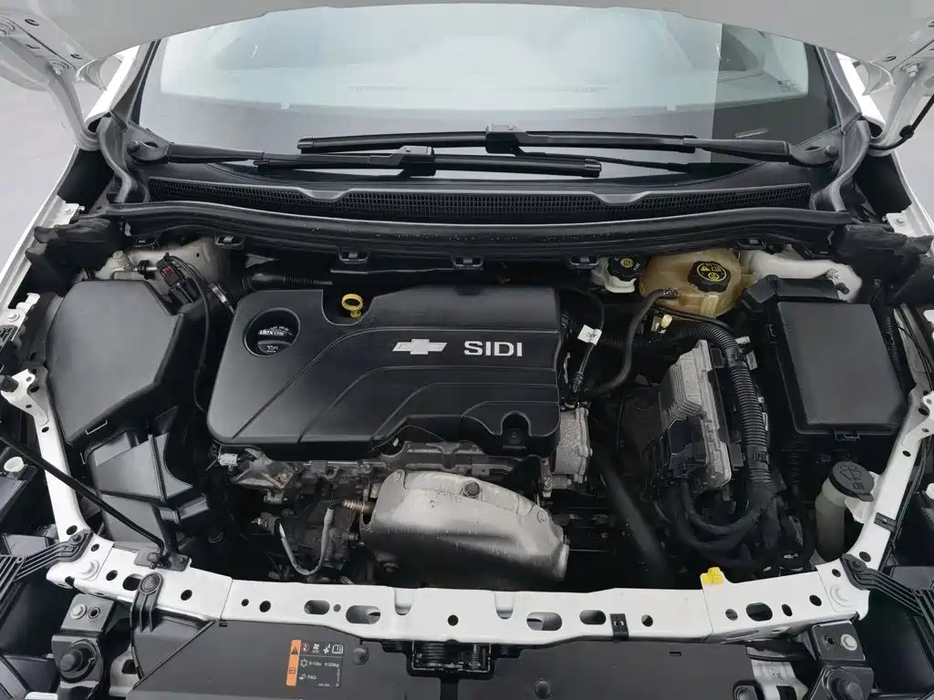 Chevrolet Cruze — миниатюра 6