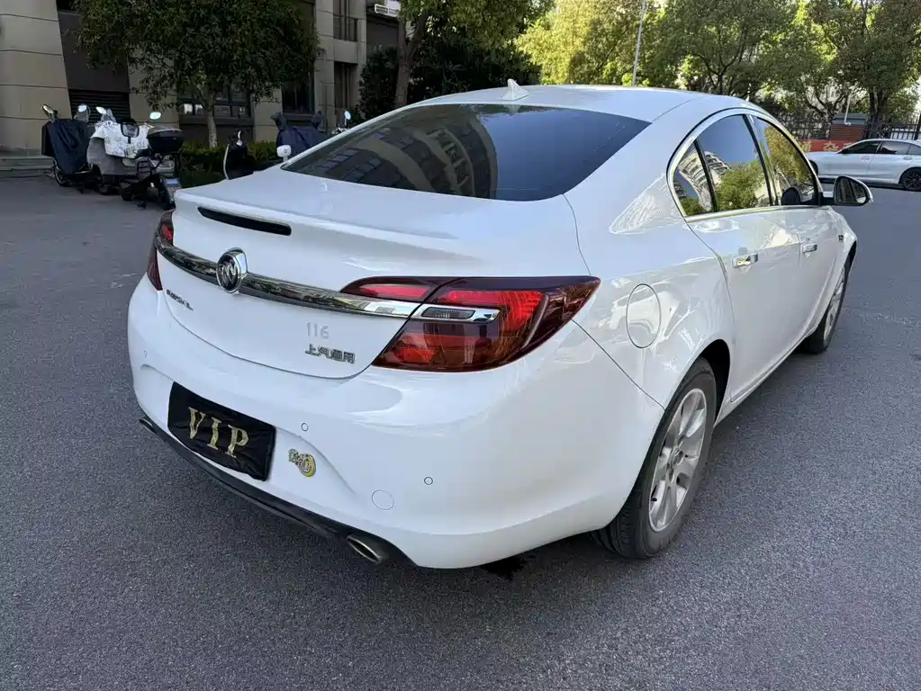 Buick Regal 2015 2.0L Lead Fashion