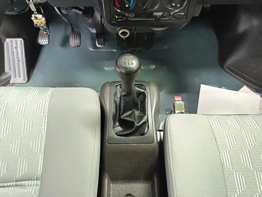 Wuling Rongguang — миниатюра 16