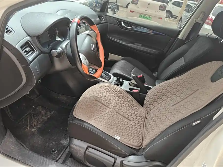 Nissan Tiida 2019 1.6L CVT V