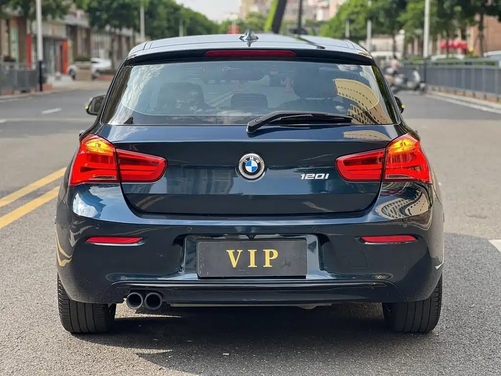 BMW 1 Series (Import) — миниатюра 5