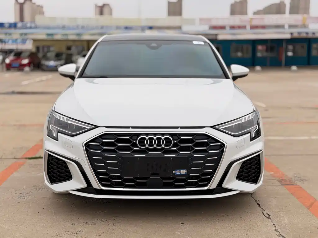 Audi A3 2023 Sportback 35 TFSI Fashion Sport