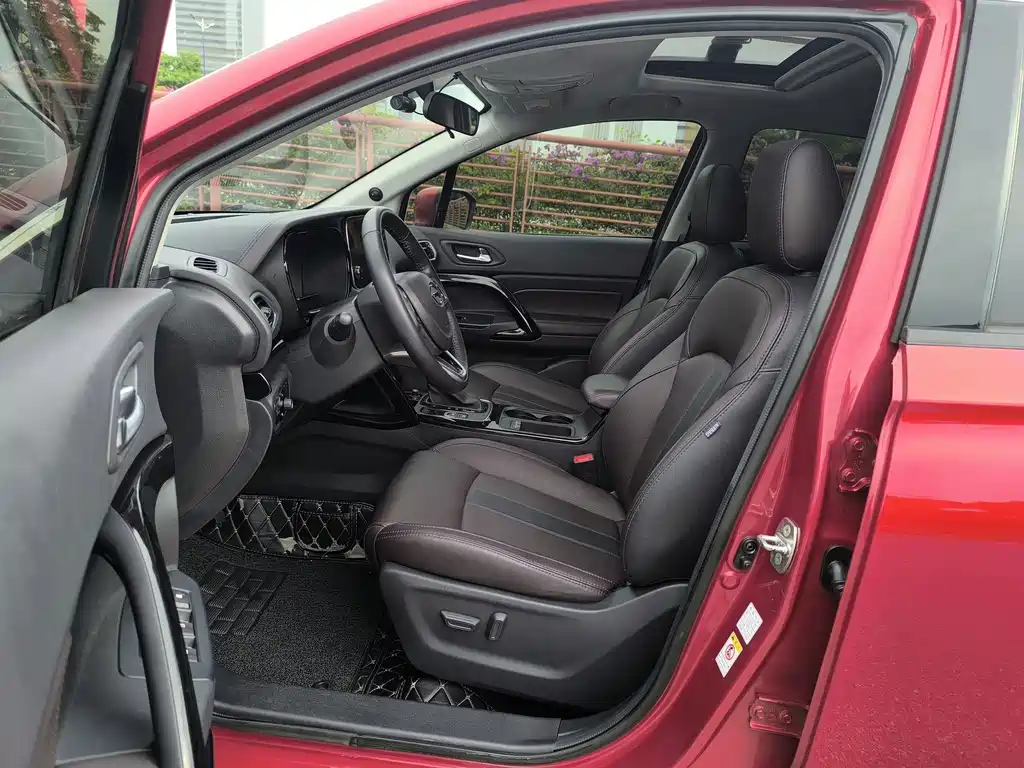GAC Motor GS4 235T Auto 2WD Luxury Connected Edition, фото 9